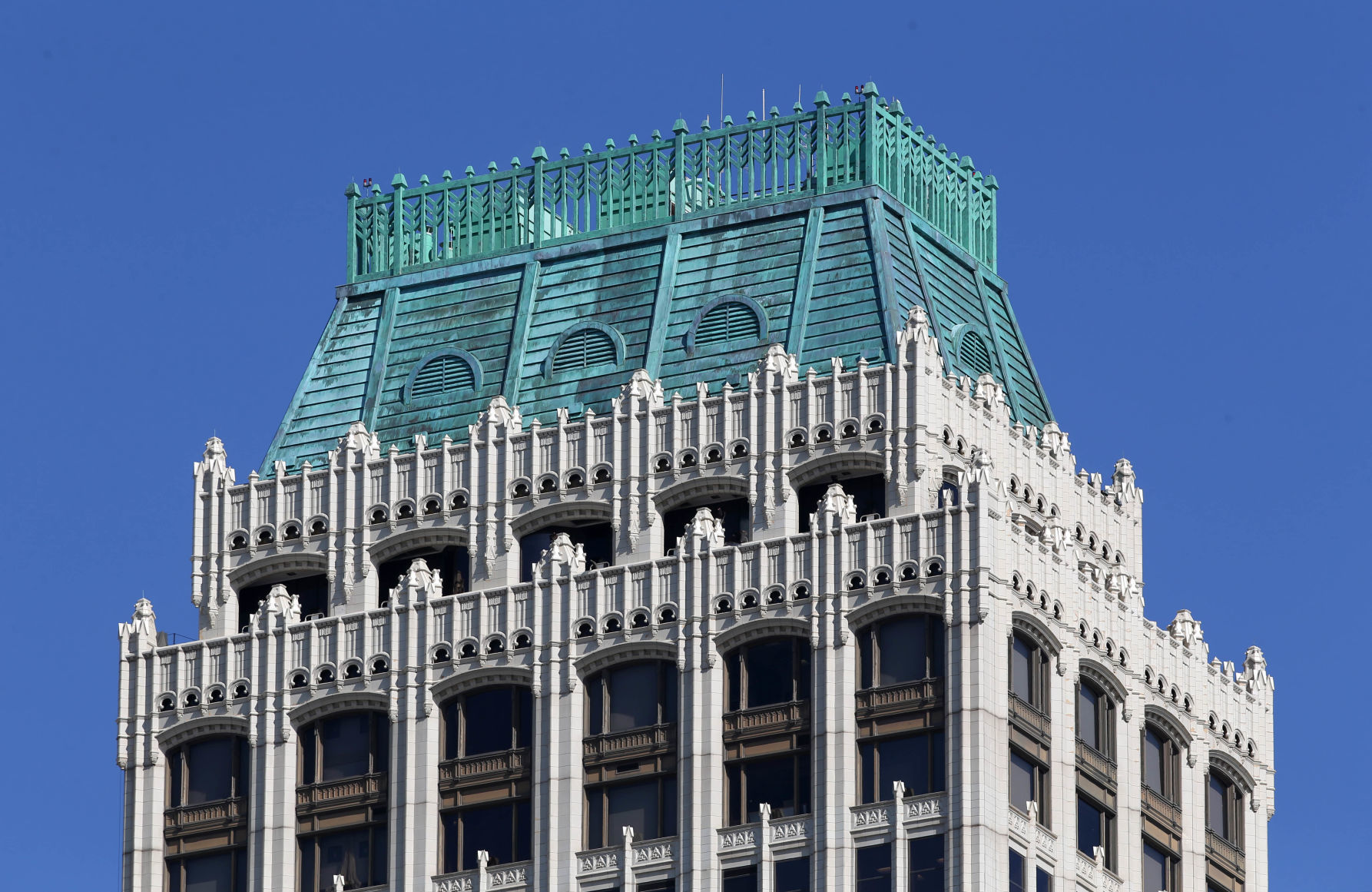 Mid-Continent Tower